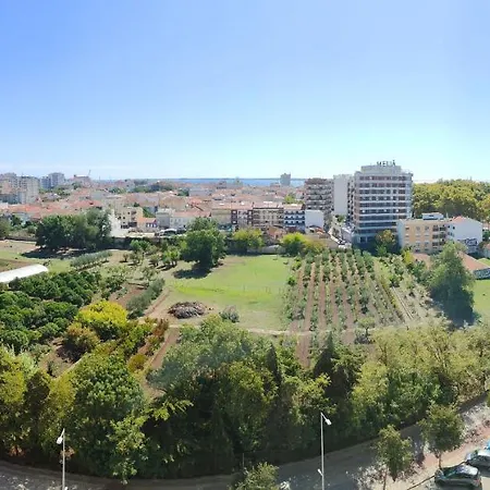 Seaview & Sunset Balcony Charm, By Timecooler Apartamento Setúbal
