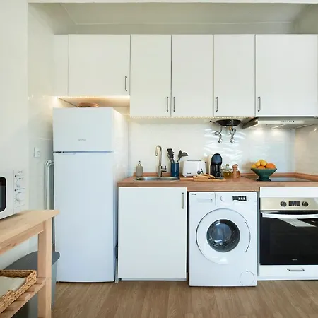 Apartamento Seaview & Sunset Balcony Charm, By Timecooler *