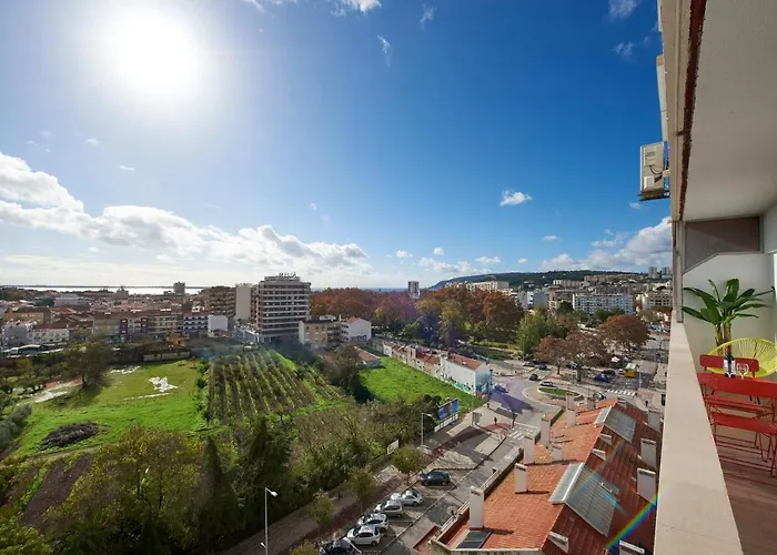 Seaview & Sunset Balcony Charm, By Timecooler Lägenhet *