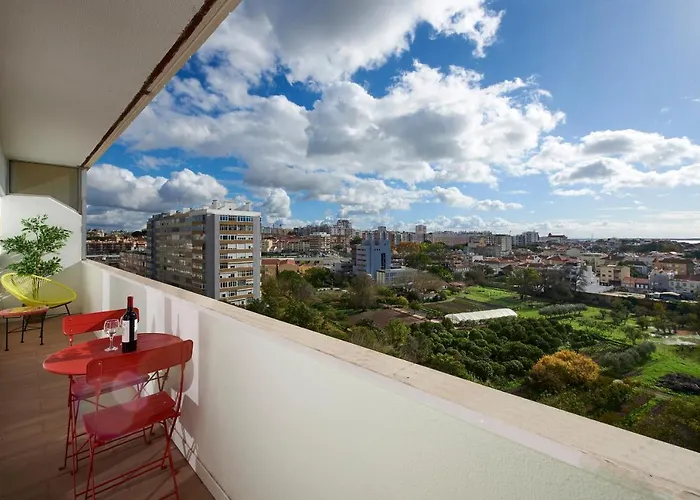 Lägenhet Seaview & Sunset Balcony Charm, By Timecooler *