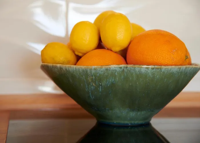 Seaview & Sunset Balcony Charm, By Timecooler Lägenhet