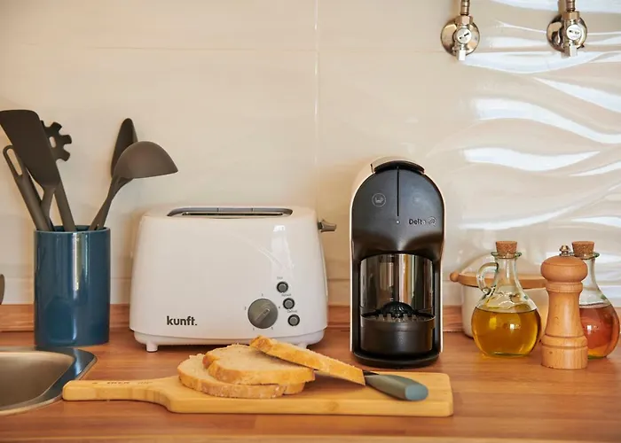 Seaview & Sunset Balcony Charm, By Timecooler Lägenhet *